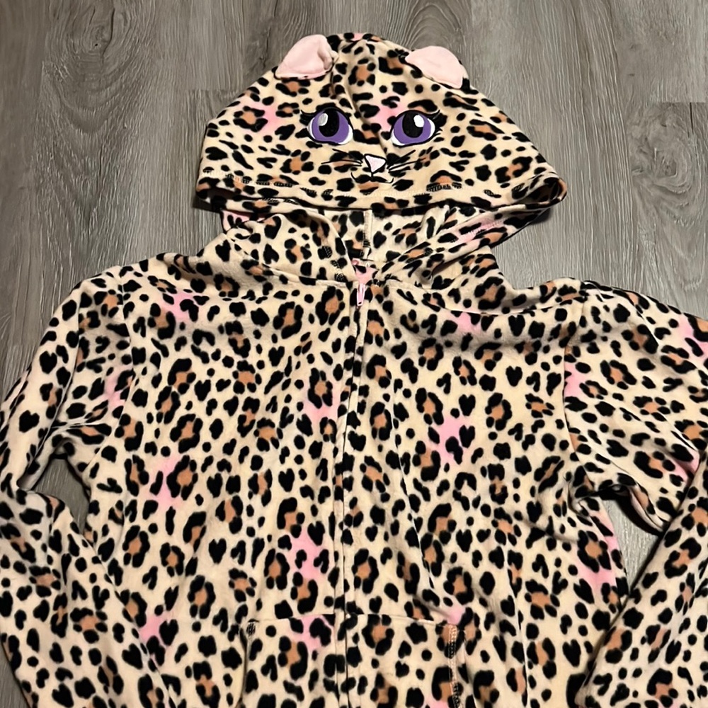 French Jenny homewear “kitty” jumpsuit. Size M